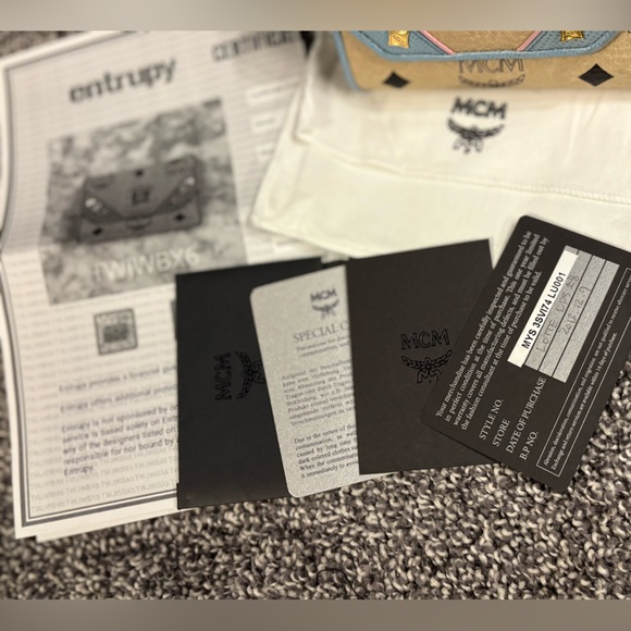 MCM Visetos Trifold Beige and blue Leather Wallet - Picture 4 of 14